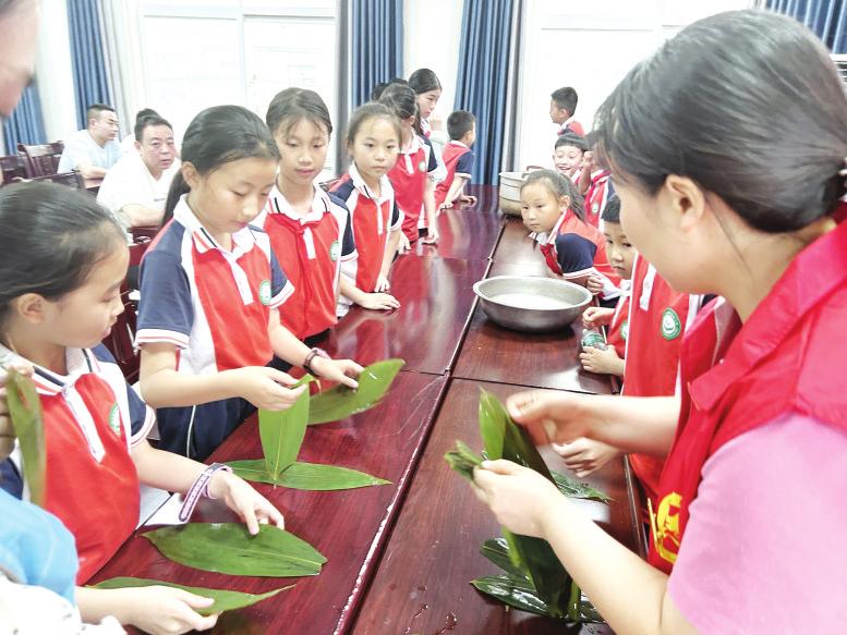 ��Ҟ���^(q��)�M��־Ը�ߡ�ݠ�^(q��)С�W(xu��)���_չ�ԡ���P(y��ng)���y(t��ng)�Ļ��������}�H�ӻ��