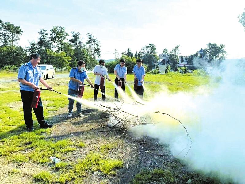 �����ݾ�