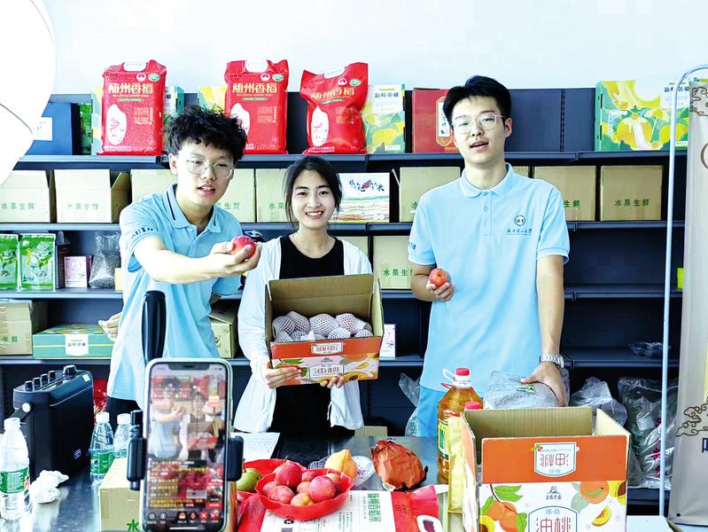 ���r(n��ng)ֱ����؛