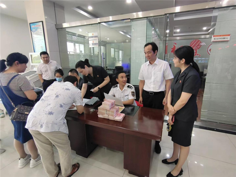 �S�h�����ȫ�������r(n��ng)�񹤺Ϸ���(qu��n)��