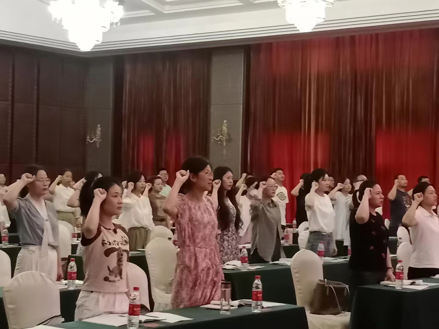 �S�h�e�н���ϵ�y(t��ng)���p�ɲ������Ӗ�_���xʽ