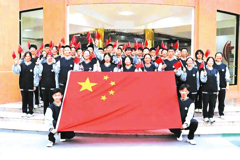 ���}�������