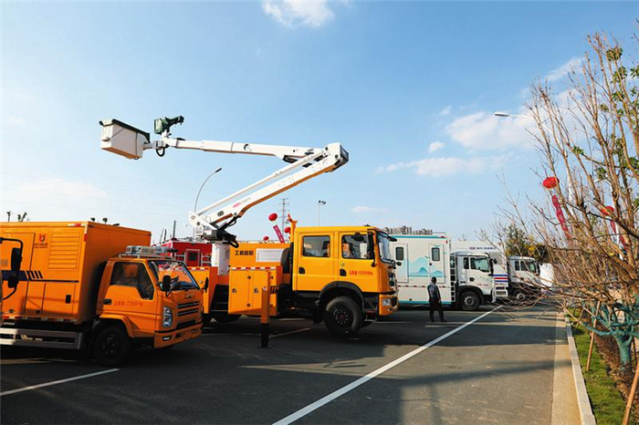 �S�݌���չ�L(f��ng)��