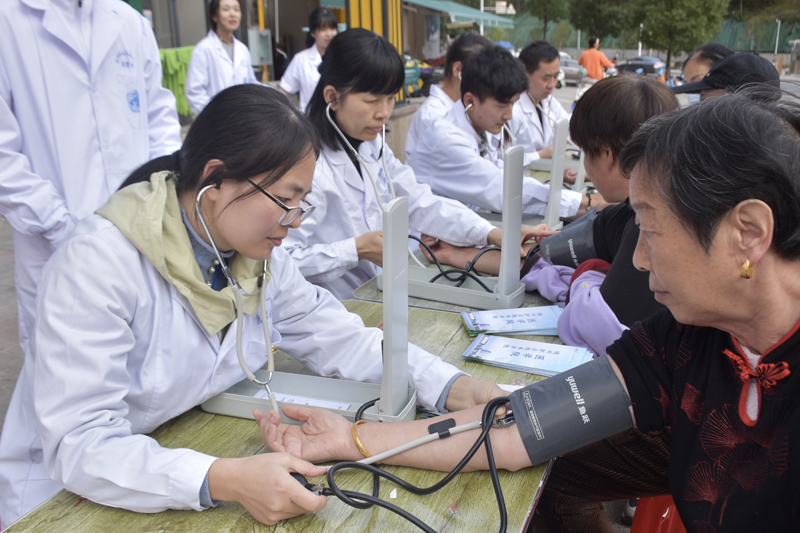 �S��Ժ�t(y��)�W(xu��)Ժ�_չ����ů���(y��ng)����^(q��)�����x�\���(d��ng)