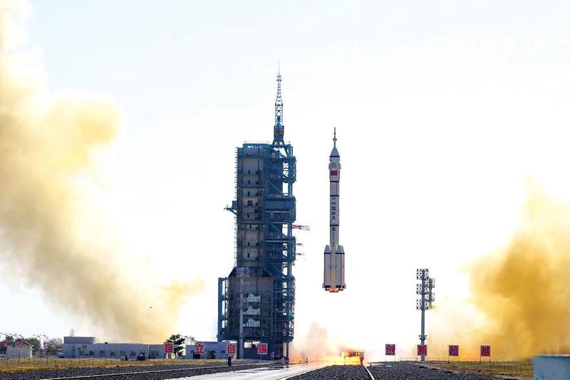 ����ʮ��̖�d���w���l(f��)��A�M�ɹ�