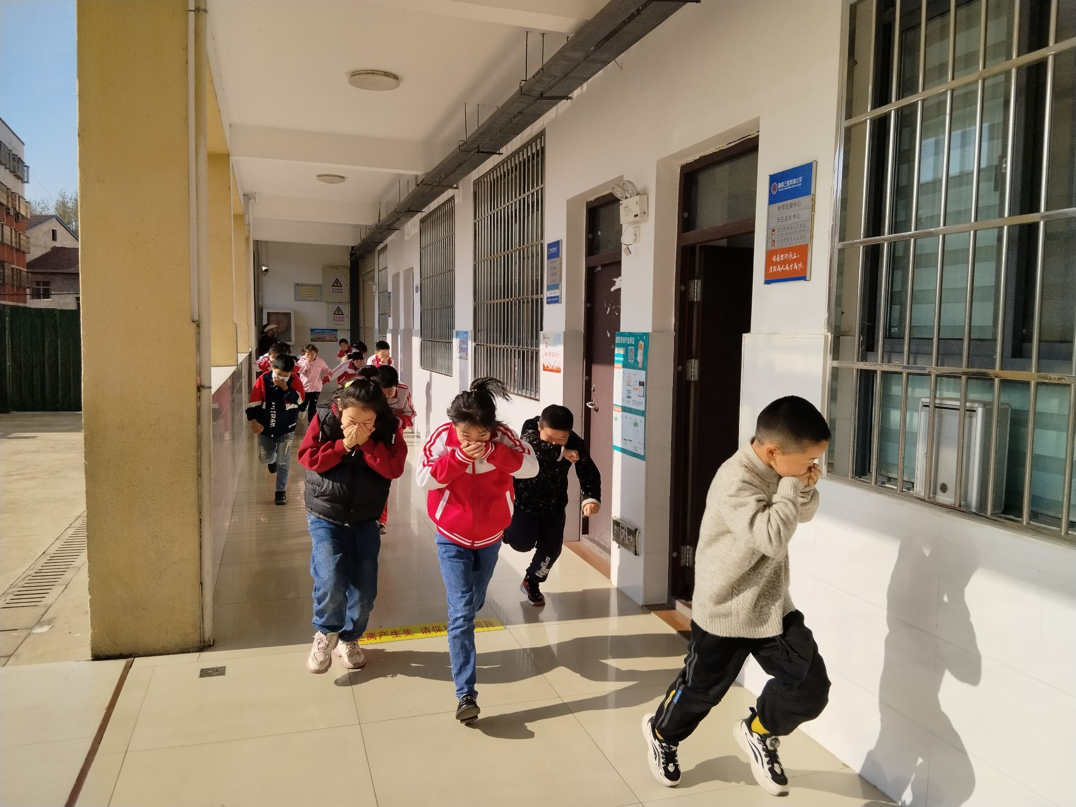 �S�h����(zh��n)С�W�_չ����������ɢ�ݾ����