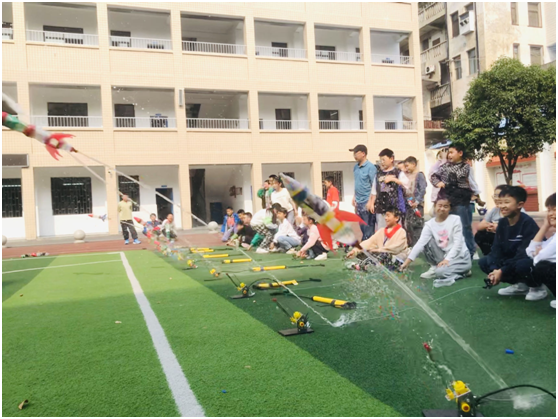 �����^(q��)�ۿ��TС�W�e�k�ڰˌ�У�@�Ƽ���(ji��)