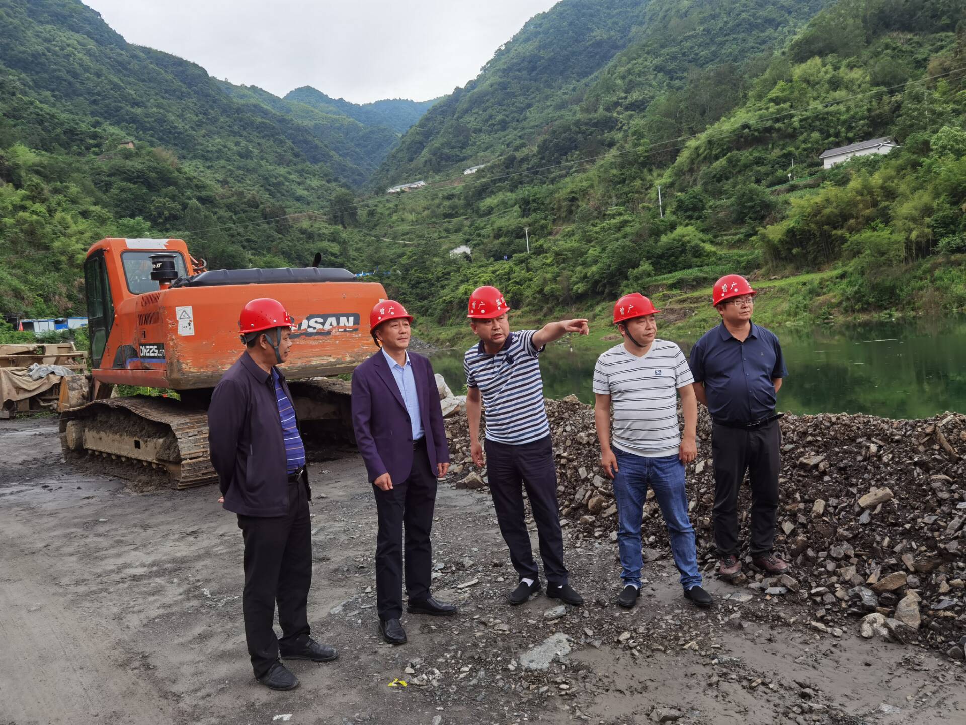 �S�ݸ���Ͷ��˾���{���³ɆT��