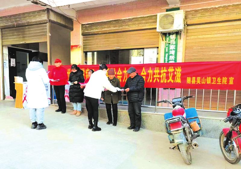 ���̲������}����