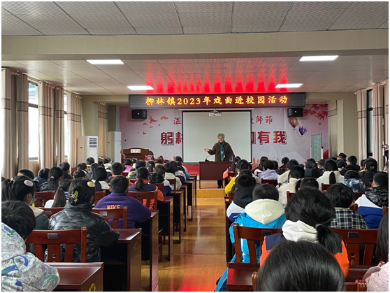 �S�ݻ��đ����ˇ�g(sh��)�����M(j��n)�����(zh��n)���ČW(xu��)У