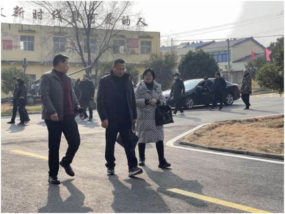 �f(w��n)�����r(n��ng)��(ch��ng)���ČW(xu��)Уӭ�ӿh��������ȿ���