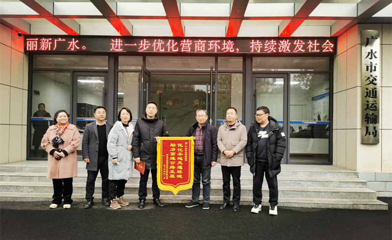 �Vˮ����(y��u)���I�̭h(hu��n)��Ҋ��(sh��)Ч�������\��һ����x�ŝM����I(y��)�м�֮��