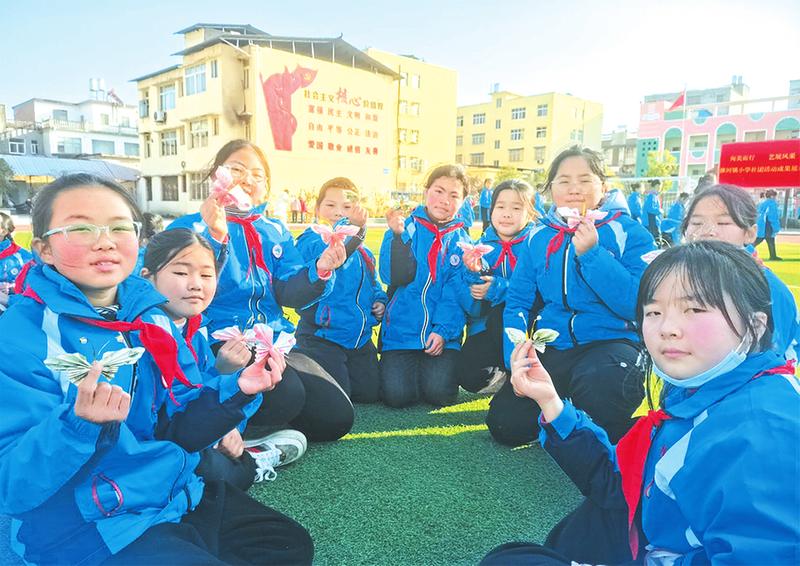 ������F�Ļ�չ