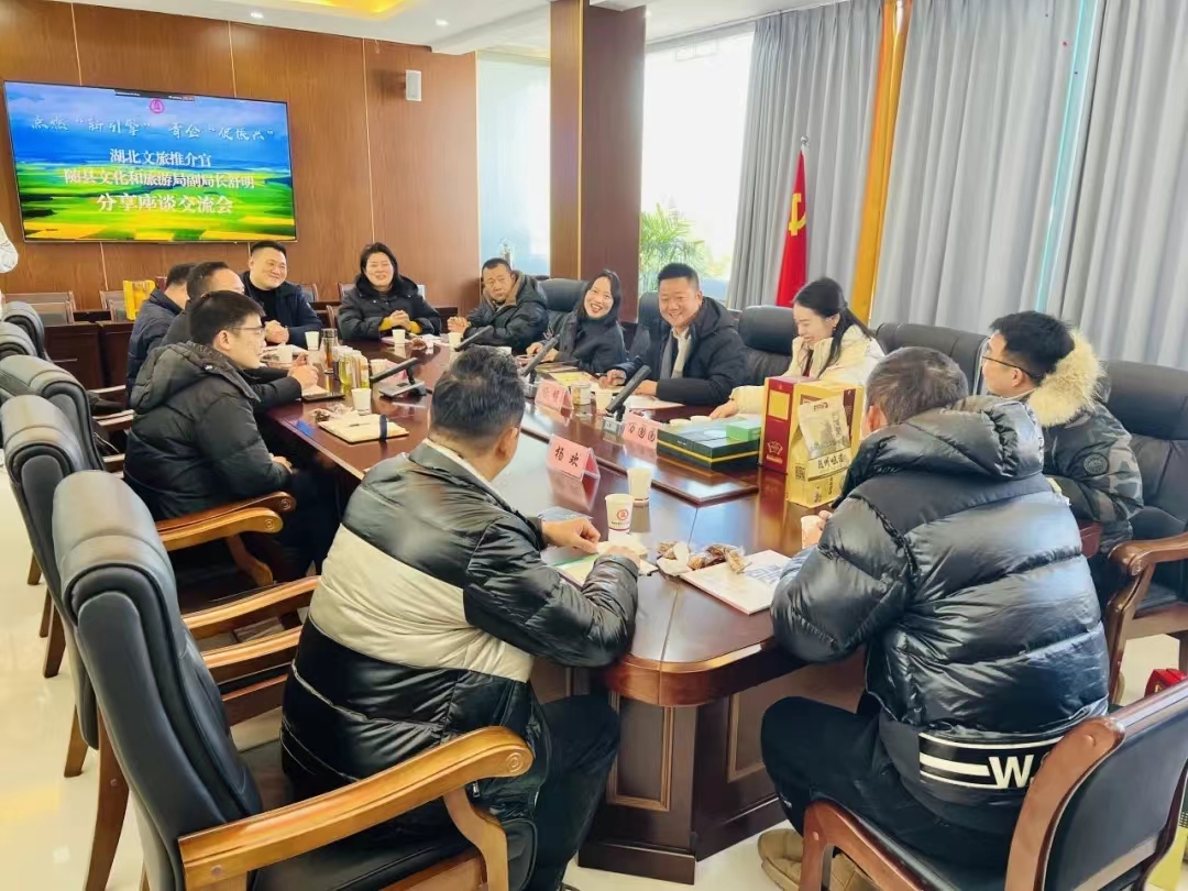 ֱ���x�� �������A �����^(q��)����(li��n)��(hu��)�T��I(y��)���ϡ�С����������ֱ����܇(ch��)