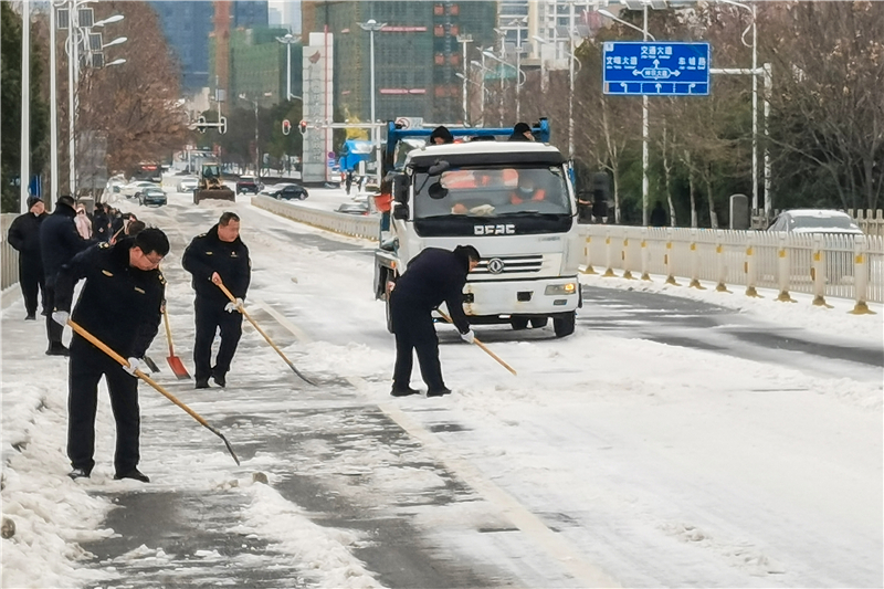 ��ѩ����ͨ