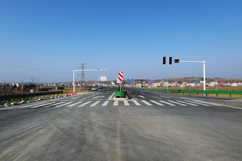 �S������h(hu��n)�µ�ͨ܇