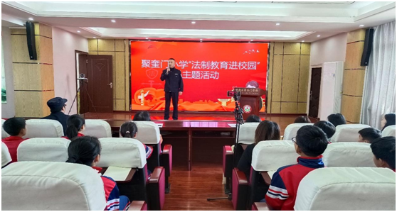 �����^(q��)�ۿ��TС�W(xu��)�_(k��i)չ�������M(j��n)У�@�����}�������(d��ng)