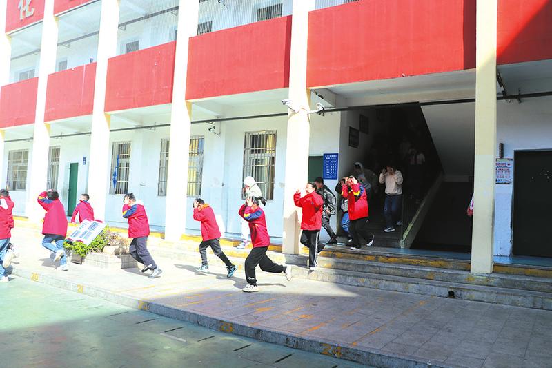 ��(y��ng)���ݾ�