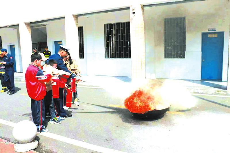 �����ݾ�