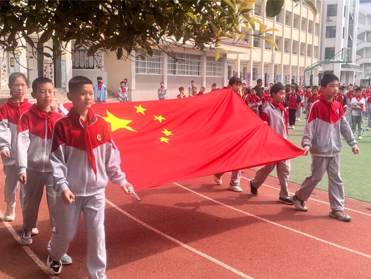 �����^(q��)��(sh��)�(y��n)С�W(xu��)�_չ������(ji��)���}��(sh��)�`���(d��ng)