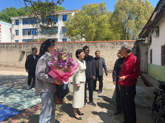 �h�I(l��ng)��(d��o)�����̶�(zh��n)��ˮС�W(xu��)��������ȫ����(y��u)��̎����Ă��ώ�