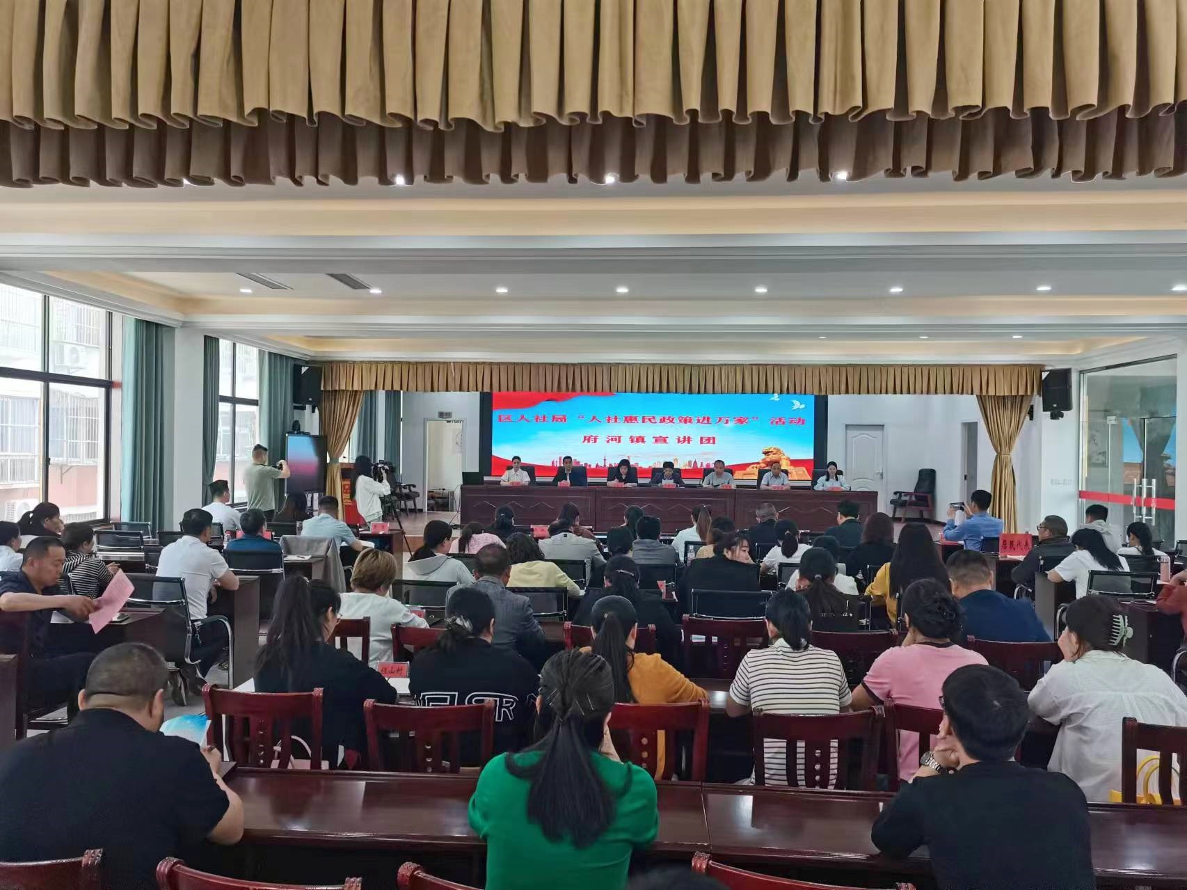 ���������M(j��n)�l(xi��ng)�(zh��n)   �������ů����        �����^(q��)������_չ����(y��u)���I�̭h(hu��n)�������������M(j��n)�l(xi��ng)�(zh��n)���������v���(d��ng)