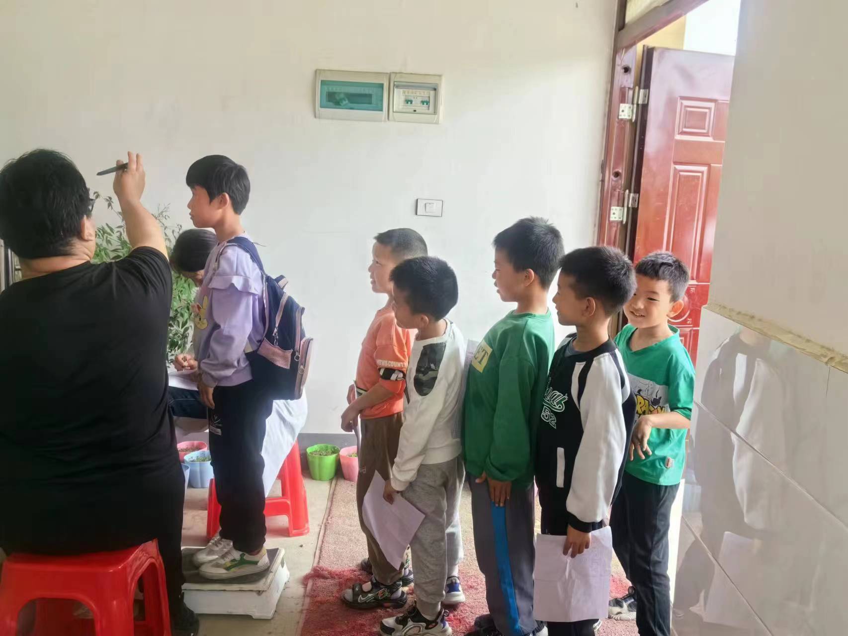 �����w�z���옷(l��)���L(zh��ng)                                                  �³�С�W(xu��)�׃��w�z�o(j��)��(sh��)