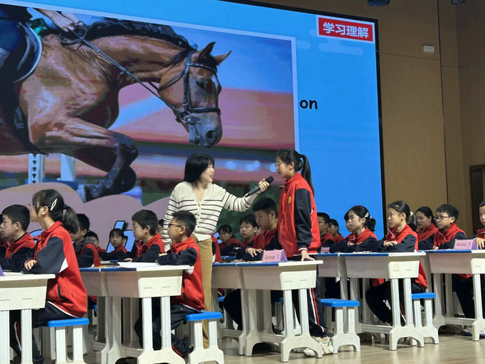 �����^(q��)���ƺ�С�W(xu��)Ӣ�Z(y��)�F(tu��n)�(du��)�y�n�����(y��ng)���Ӻ���ʡ�����С�W(xu��)Ӣ�Z(y��)(li��n)�Ͻ��л��(d��ng)