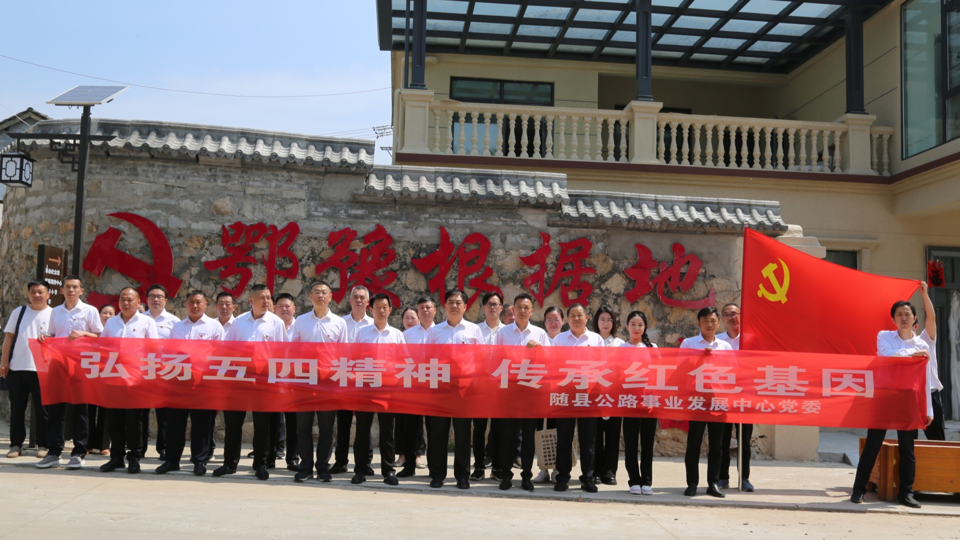 �S�h���_չ�tɫ���� �R�ۊ^�M����