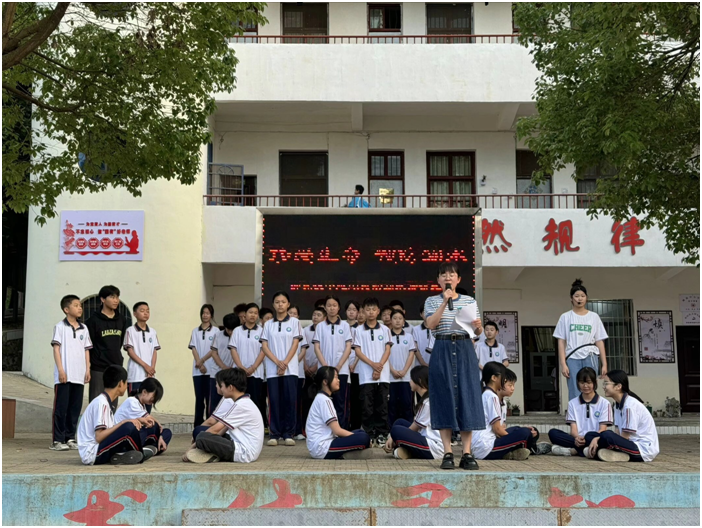 �S�h�����(zh��n)���ČW(xu��)У�e�з���ˮ���}���v��ِ