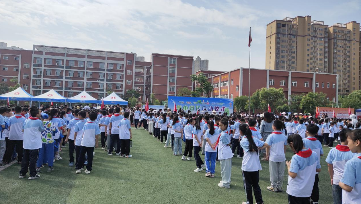 �����S�ݣ���(ji��)ˮ�oˮ���Єӣ������h(hu��n)��С�l(w��i)ʿ