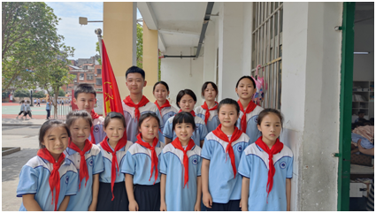 �����^(q��)�|�P(gu��n)С�W(xu��)�_չ���t�I(l��ng)��������һ�꼉(j��)�(du��)ǰ�������(d��ng)