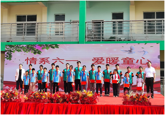 �S�h�ݵ��(zh��n)�hί�����e�А������W(xu��)���(d��ng)