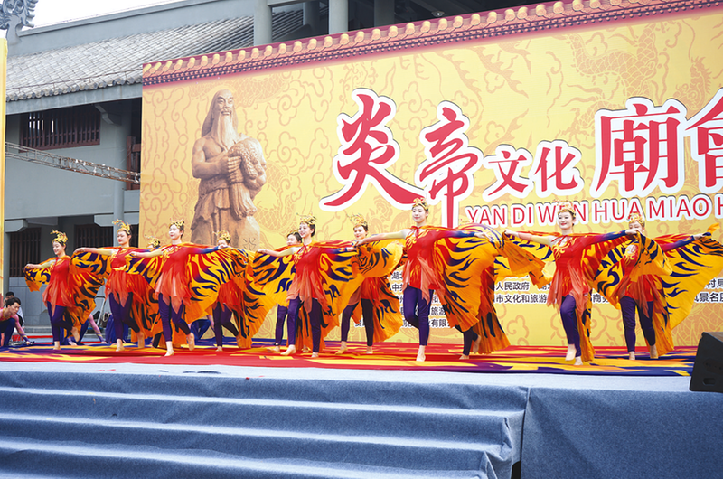 ����(ji��)Ŀ �p�����z�� ƷС�� ������֪������ �ļ��������׳����׵��Ļ��R��(hu��)�_(k��i)Ļ��Ӱ