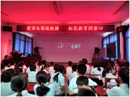 ����(zh��n)С�W(xu��)���ۇ��Ӱ�MУ�@ �tɫ������ͯ��