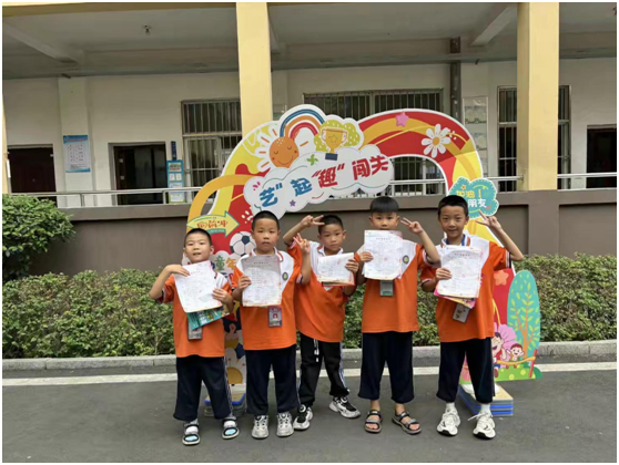 ���䌍(sh��)���p�p����������(y��u)���I(y��ng)�̭h(hu��n)���������^(q��)�ķ���С�W(xu��)�_(k��i)չ���꼉(j��)�W(xu��)�ƾC�����B(y��ng)�Έ@���(d��ng)