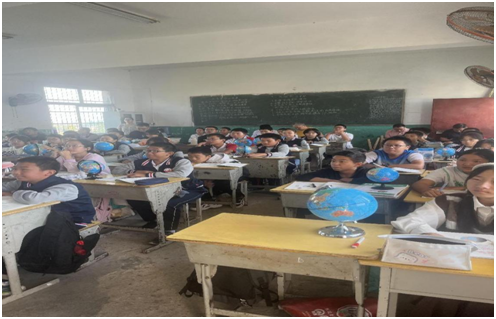 �f�����r(n��ng)�����ČW(xu��)У�_չ���л��