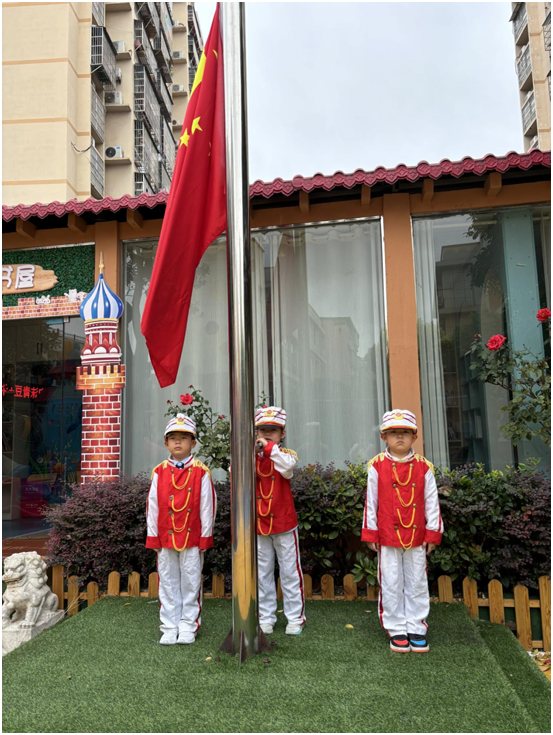 ����(y��u)���I(y��ng)�̭h(hu��n)���������^(q��)һ�בcʮһ���(d��ng)��ͯ��ӭ��(gu��)�c �tɫ��(r��n)ͯ��