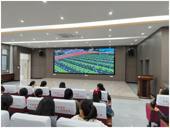 ����(y��u)���I�̭h(hu��n)���������^(q��)�Y�ҍ�С�W(xu��)�_չ���L�_���ջ��