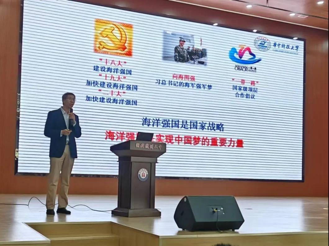 �S�ݶ�����Ո(q��ng)��λ֪����У���ڌW(xu��)�߁�(l��i)У�v�W(xu��)