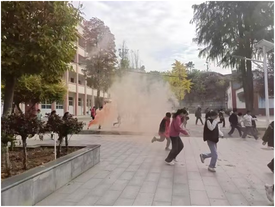 С���(zh��n)��һ�ЌW(xu��)�e��������(y��ng)����ɢ�ݾ�