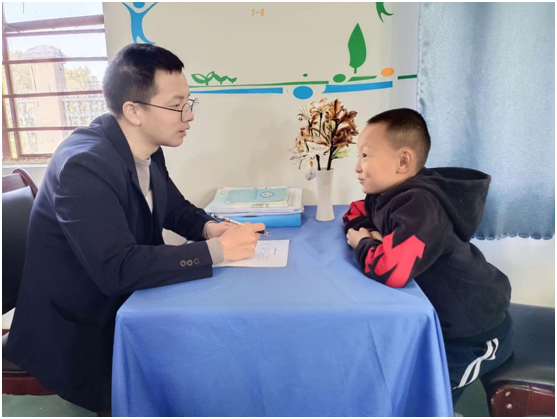 ����(zh��n)����С�W(xu��)�����؃�ͯ�_չ���������ͷ����