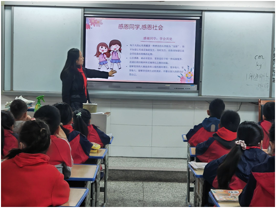 ����(y��u)���I�̭h(hu��n)���������^(q��)���С�W(xu��)�_չ�ж��������