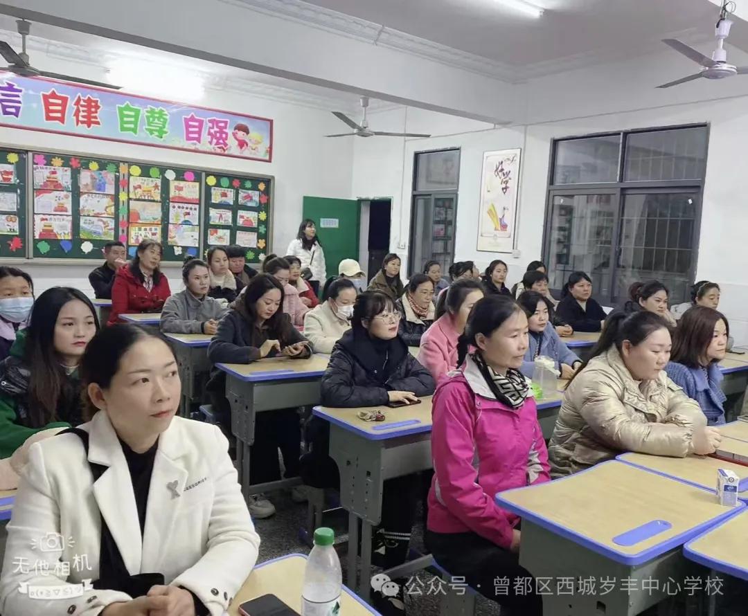 ����(y��u)���I(y��ng)�̭h(hu��n)�����q�S�W(xu��)У���_(k��i)�＾���L(zh��ng)��(hu��)