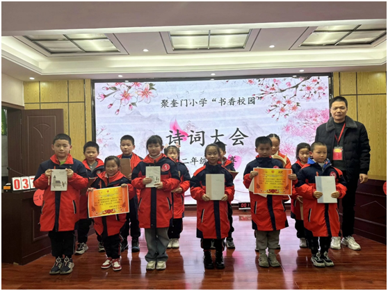 ����(y��u)���I�̭h(hu��n)�����ۿ��TС�W(xu��)�e�kԊ�~���