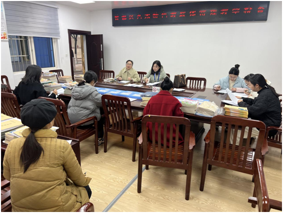 ����(y��u)���I�̭h(hu��n)���������^(q��)���ۘ�С�W(xu��)�e�н̌W(xu��)��Ҏ(gu��)�z��