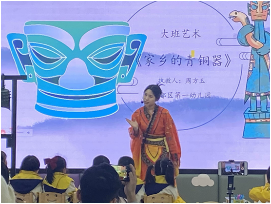 ����(y��u)���I(y��ng)�̭h(hu��n)���������^(q��)��һ�׃��@�̎��Z���й��