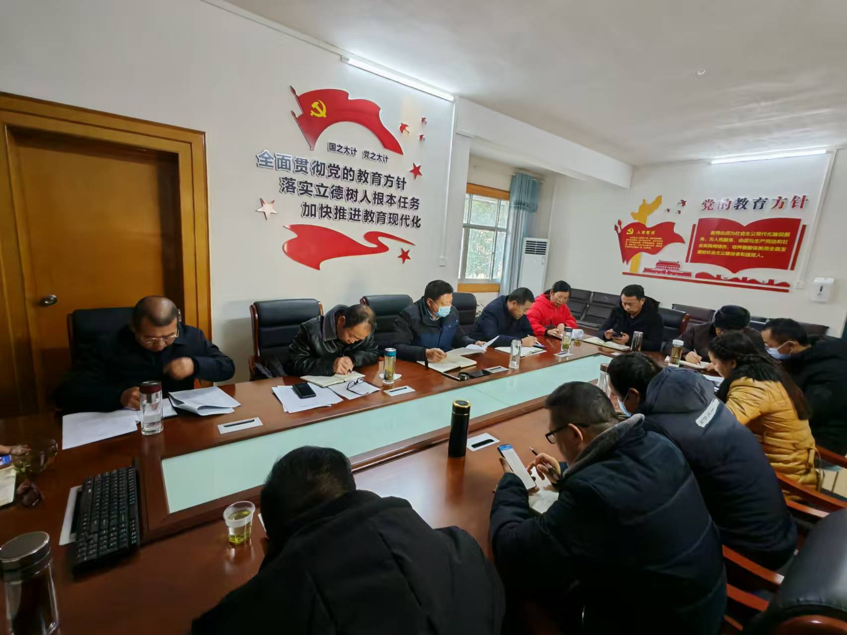 ����(zh��n)���ČW(xu��)У���_��ĩ���c(di��n)���������