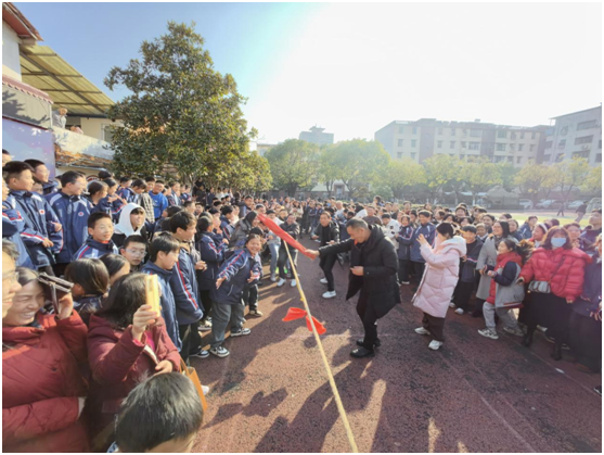 ����(y��u)���I(y��ng)�̭h(hu��n)�������ۘ����(j��)�ЌW(xu��)�_(k��i)չ�̎�����Ȥζ�\(y��n)��(d��ng)��(hu��)