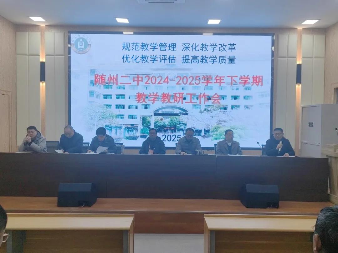 �S�ݶ����\���W(xu��)�ڽ������|(zh��)���l(f��)չ